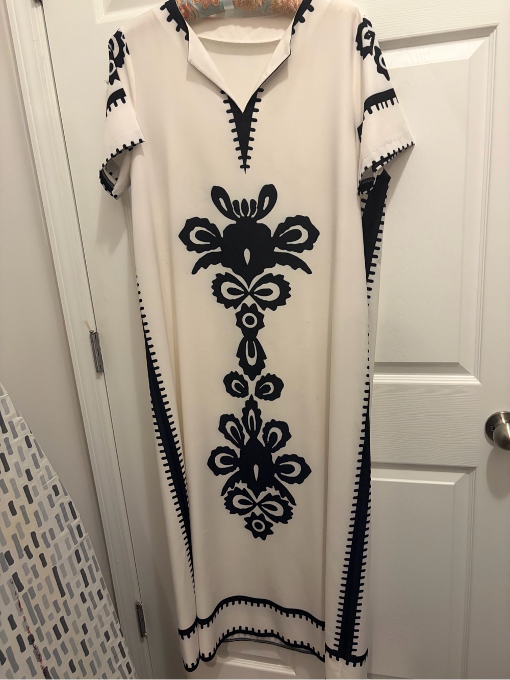 SHEIN Cream Maxi Dress with Black Floral Motif
